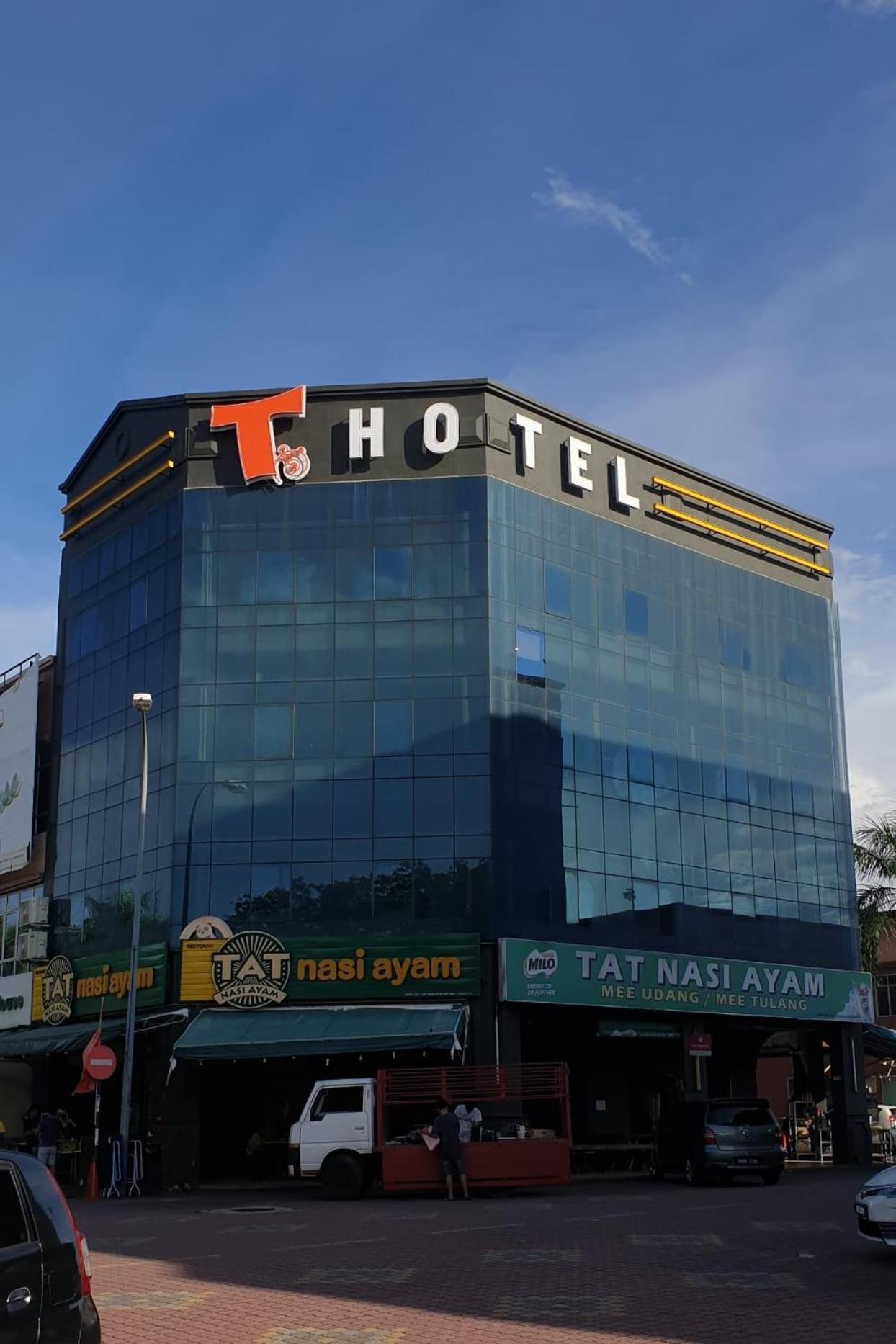 T Hotel Jalan Sultanah Alor Setar Exteriör bild